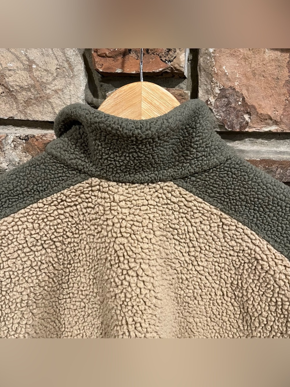 Columbia Two-Tone Teddy Jacket in Beige and Olive - Picture 6 of 7